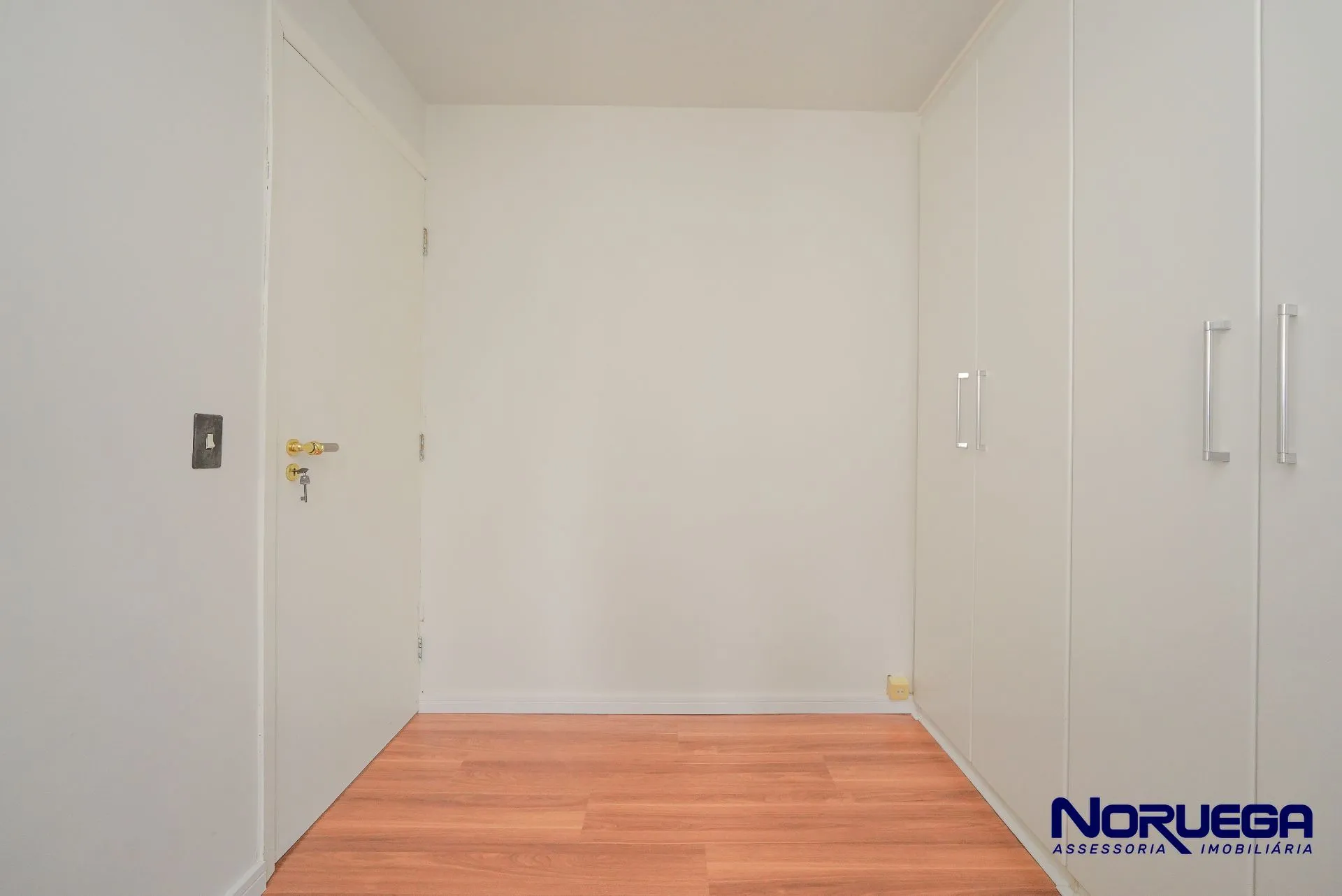 Apartamento com piso de madeira ou laminado, Cristo Rei — photo 16