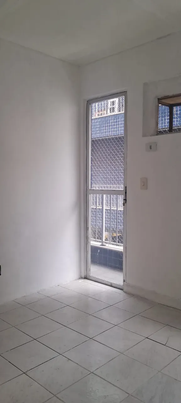 3-bedroom apartment with 3 bathrooms and balcony — photo 12