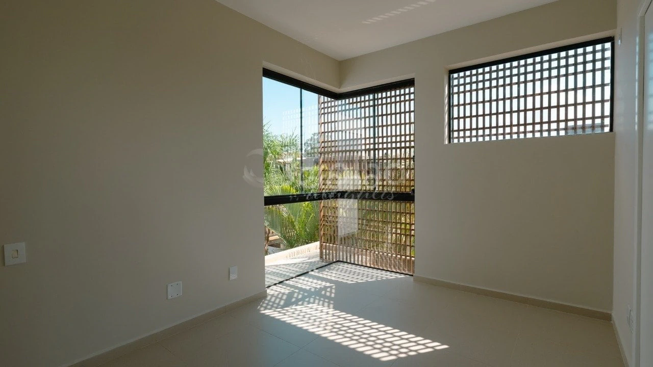 House, 343 m², with a bathtub — photo 24
