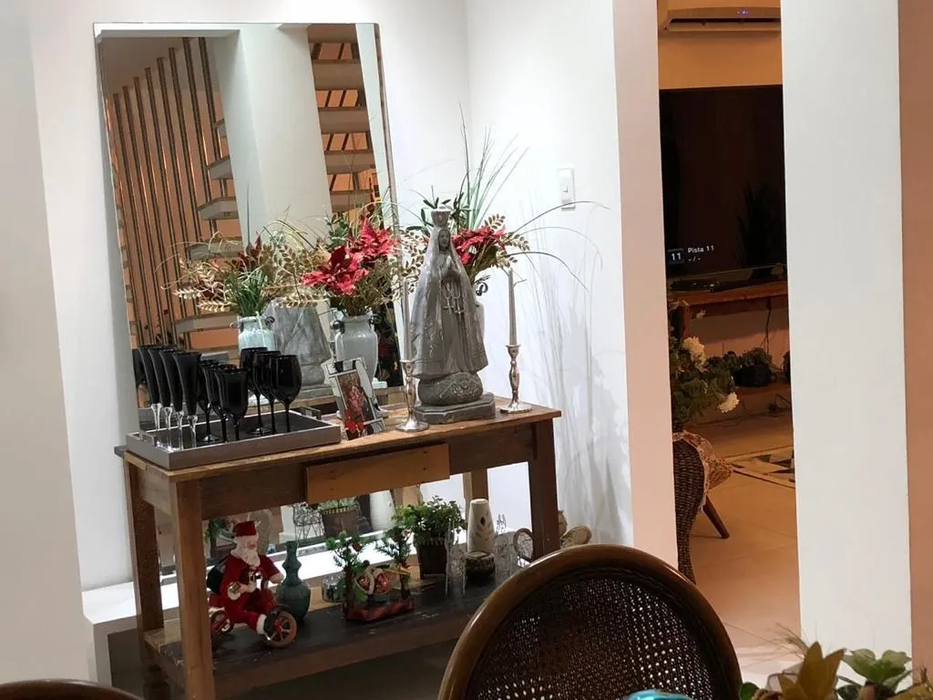 Casa com 5 quartos, 3 suítes e piscina ao ar livre — photo 15