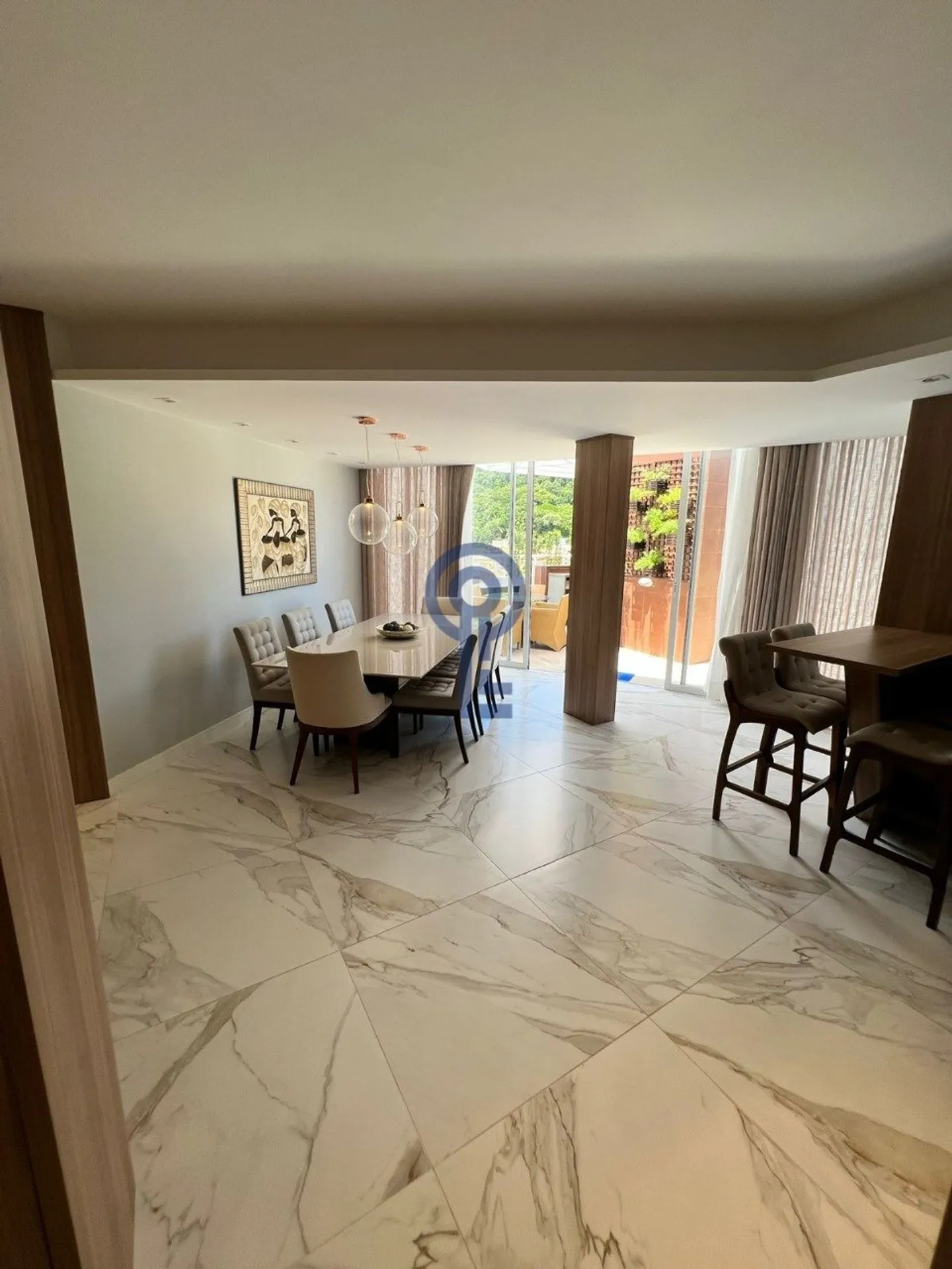4-suite apartment with gas open kitchen and terrace