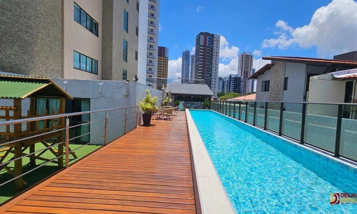 Apartamento de 212 m² com banheira e varanda envidraçada — photo 17