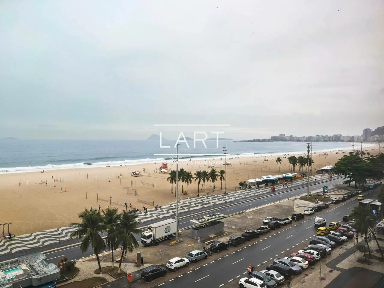 Furnished apartment, 465 m², with a water view — photo 5