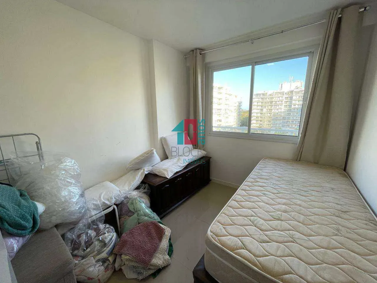 Furnished apartment, 91 m², with a glass-enclosed balcony — photo 20