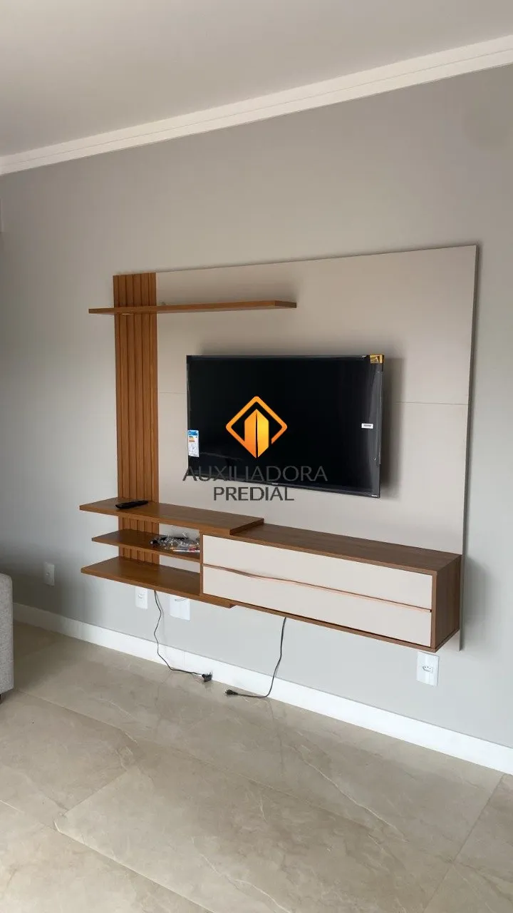 Furnished 2-bedroom apartment with a balcony — photo 15