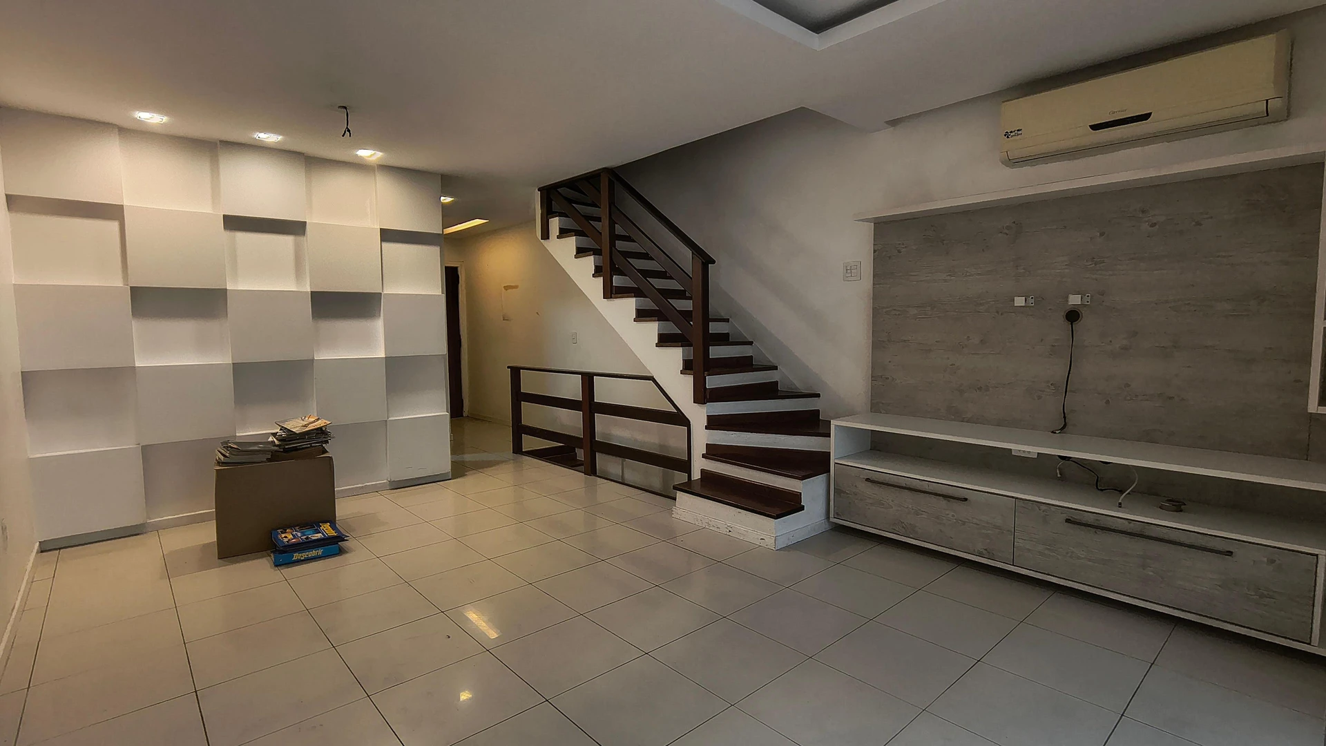 Condo house with balcony and 3 en-suite bedrooms — photo 14