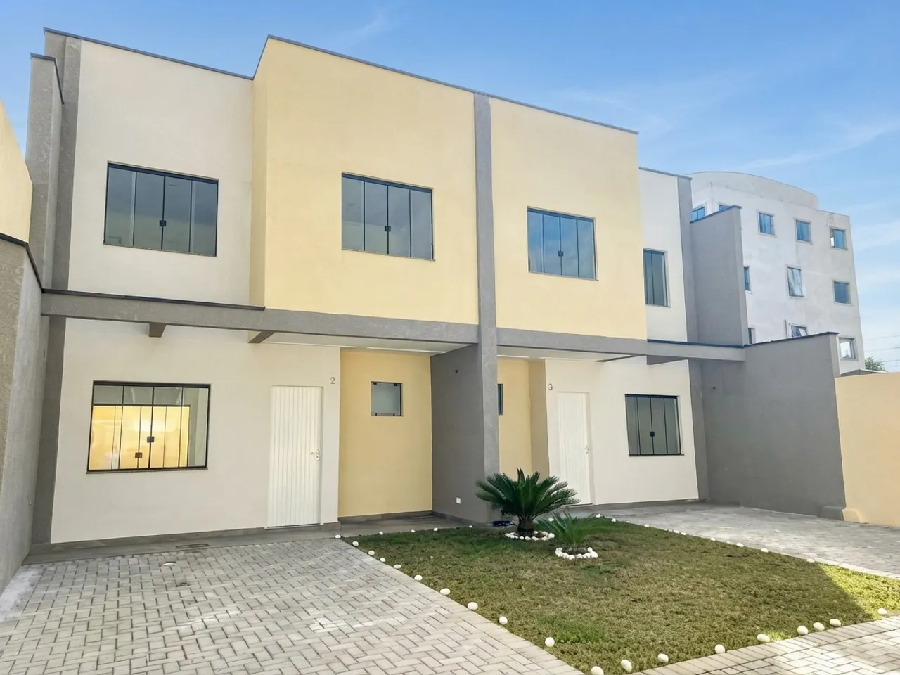 Townhouse with 3 bedrooms, 1 en-suite and 94 m²