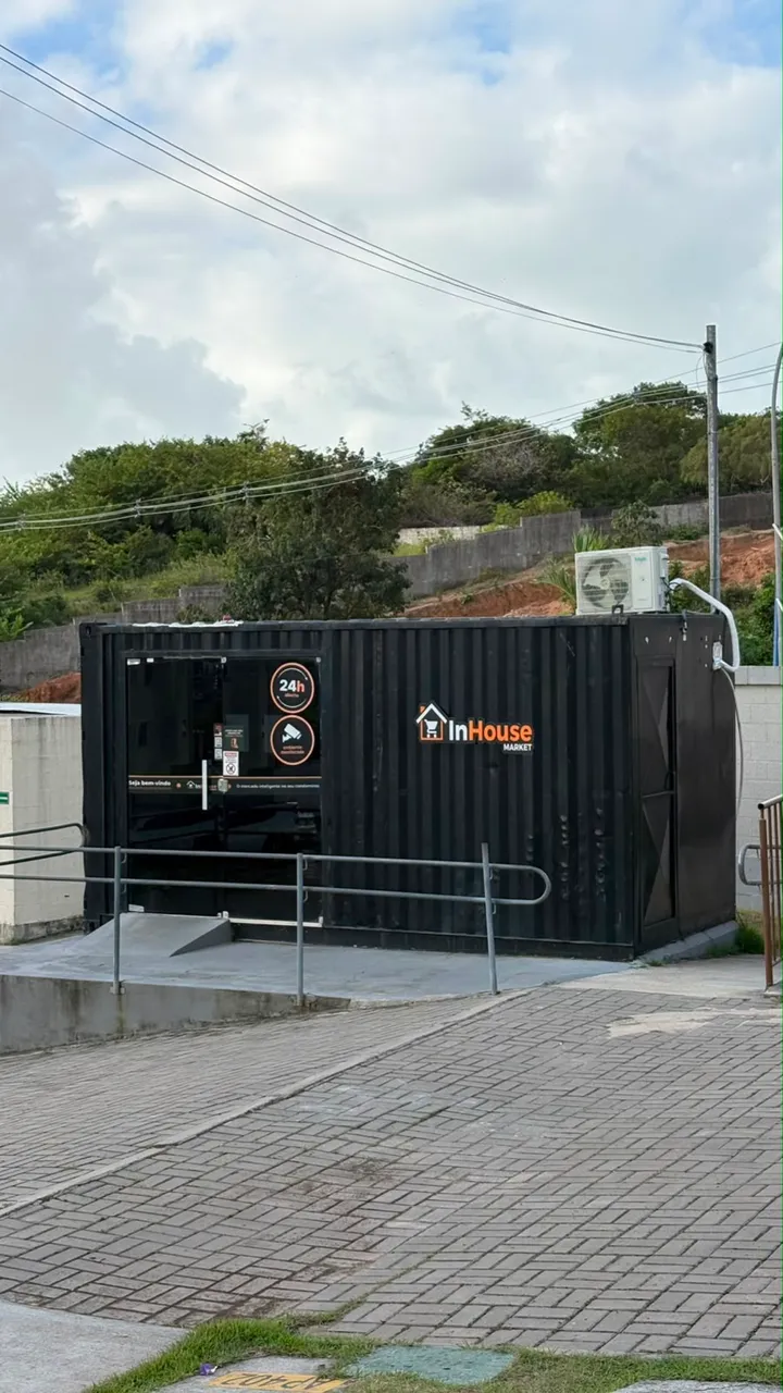 Apartamento de 2 quartos com 1 banheiro e 1 vaga