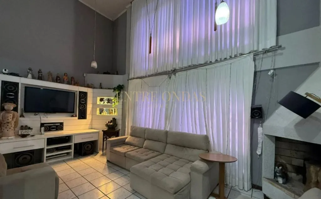 400 m² house with a private pool and a dishwasher