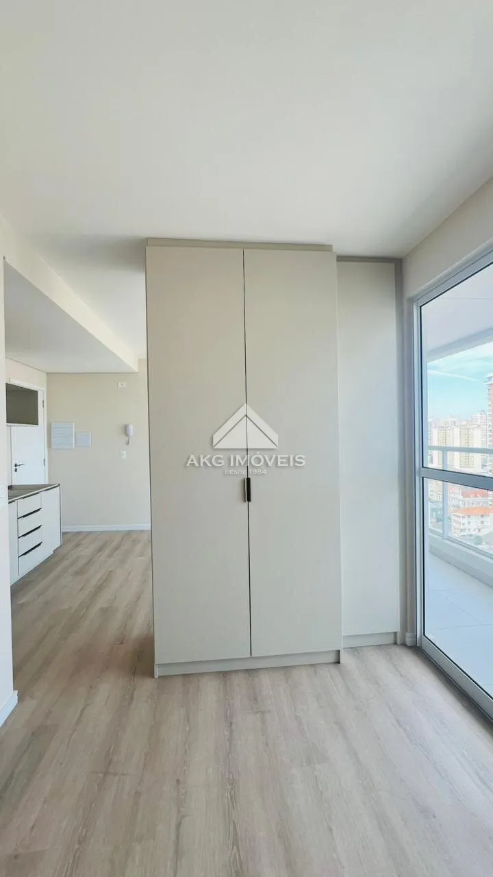 1-bedroom apartment on the 18th floor with balcony — photo 5