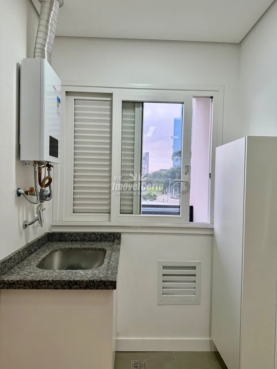 3-bedroom 87.14 m² apartment with 1 parking spot — photo 11
