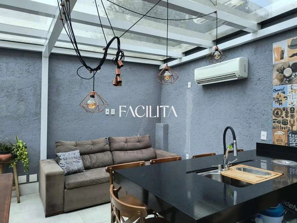 Casa com 3 quartos e jardim privativo, 230 m² — photo 2