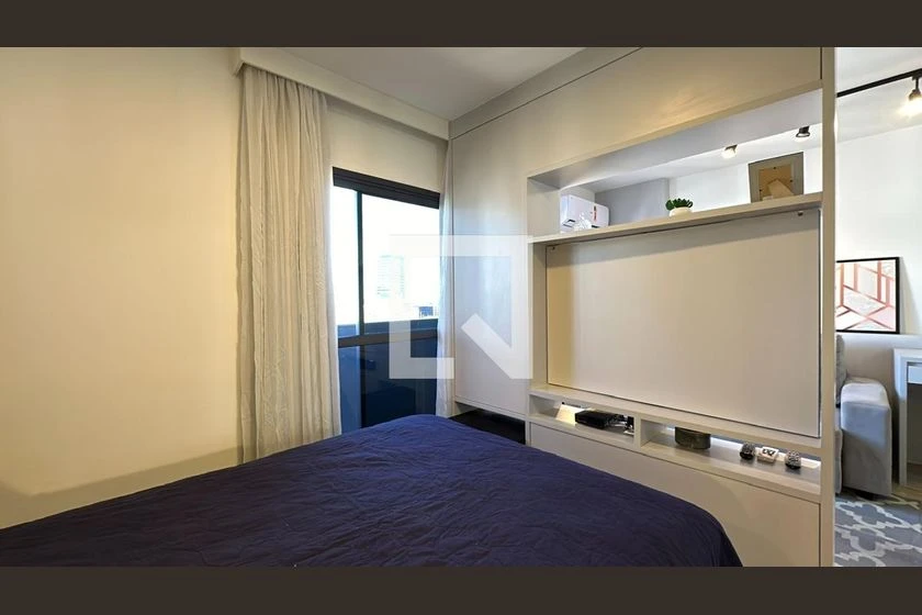 Furnished studio with an open-plan kitchen and 1 bath — photo 7