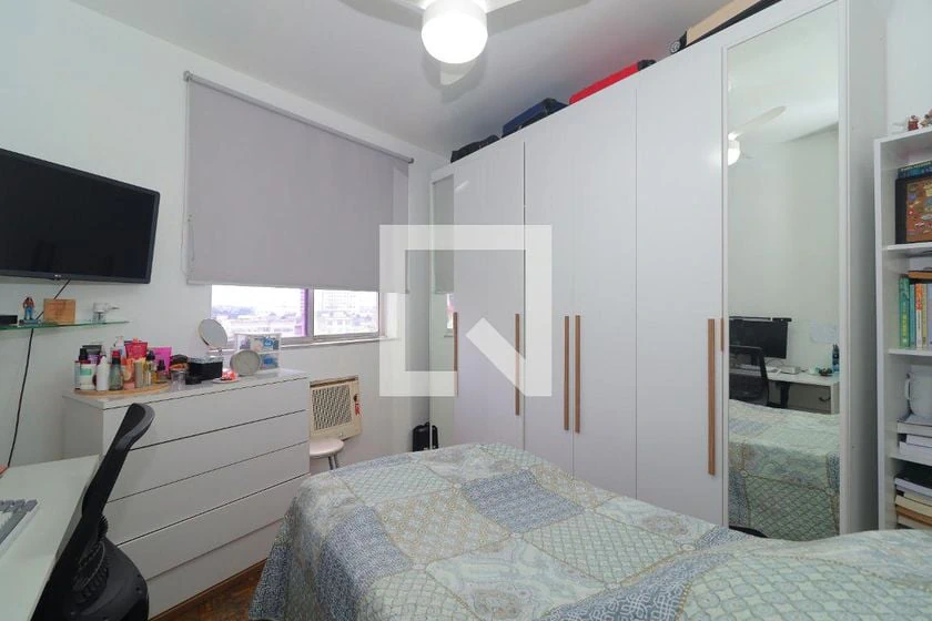 Apartamento de 3 dormitorios, 80 m² y balcón — photo 14
