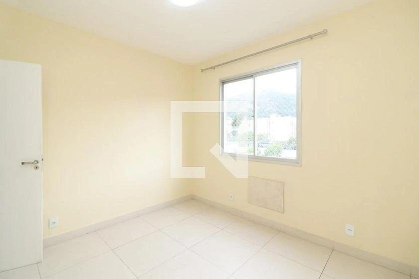 3-bedroom apartment with a mountain view in Rio de Janeiro — photo 18