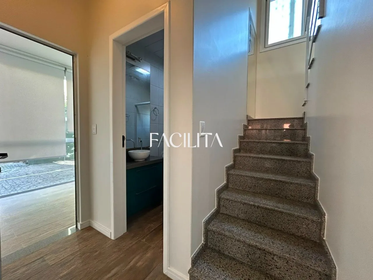 Furnished house with 3 bedrooms and 3 bathrooms — photo 28