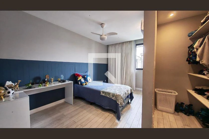5-bedroom house with a bathtub in Rio de Janeiro — photo 28
