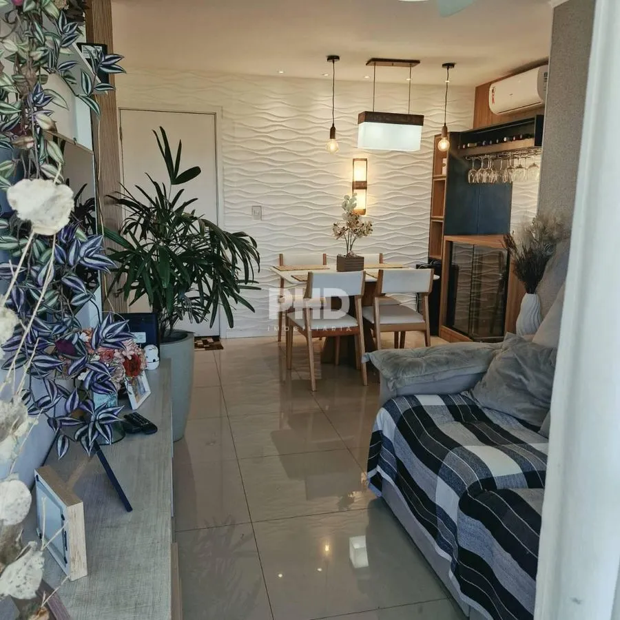 Furnished apartment, 95 m², with floor-to-ceiling windows — photo 33