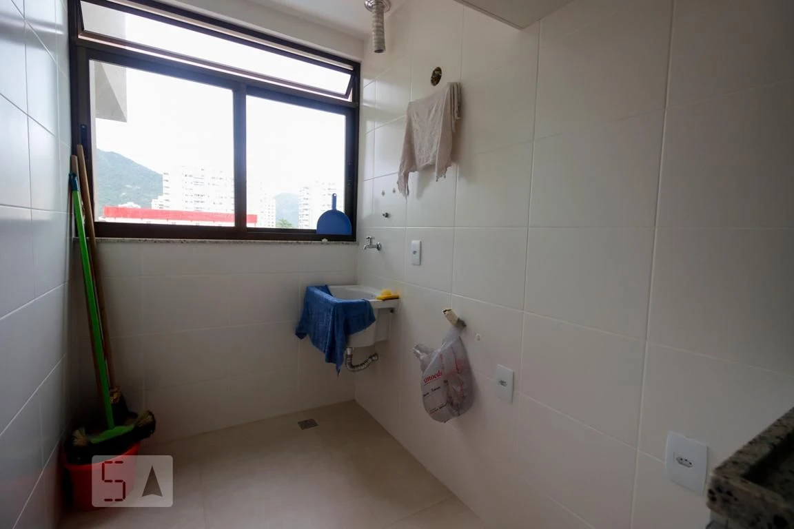 2-bedroom apartment with a mountain view — photo 22