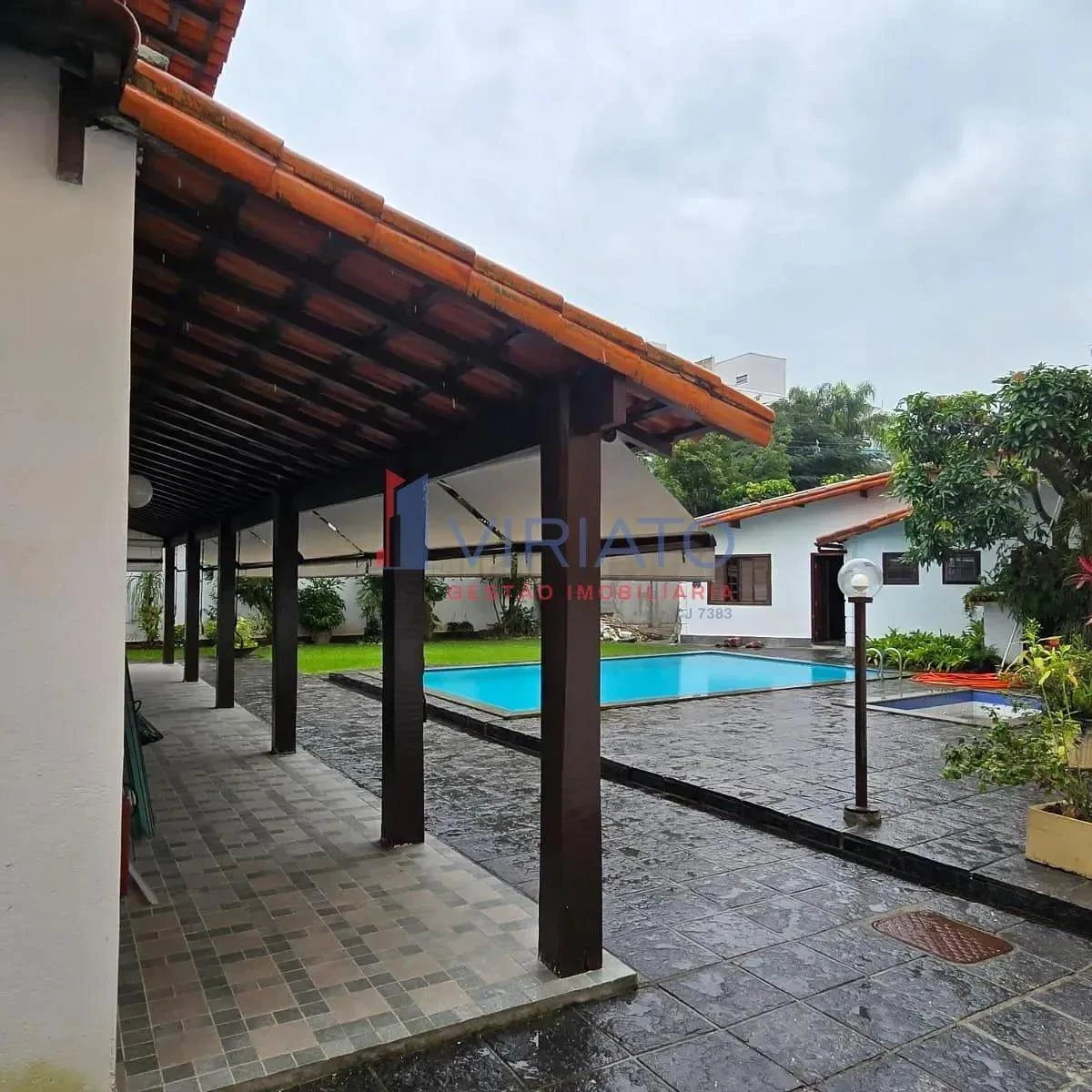 House with 4 bedrooms and a built-in balcony grill — photo 8