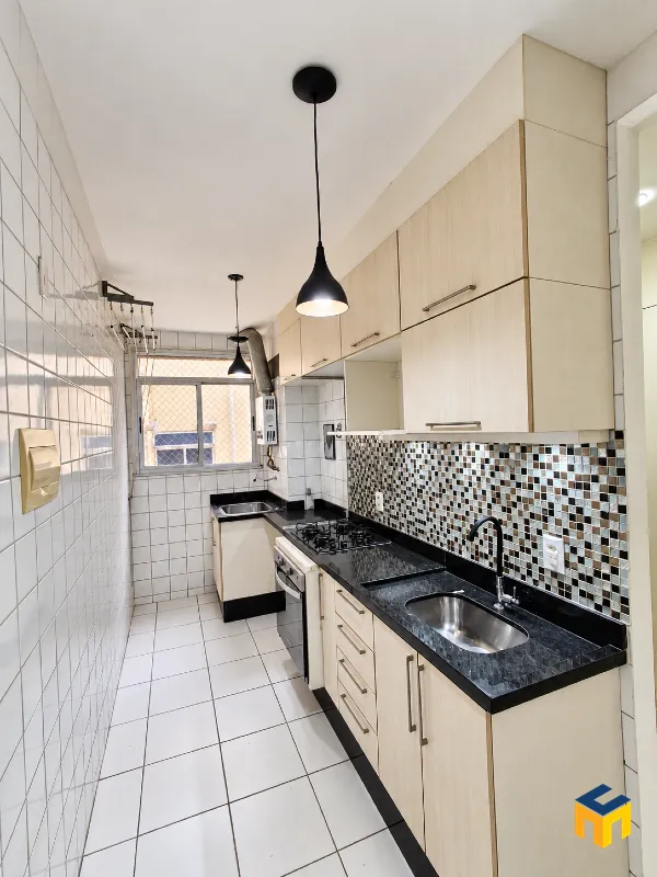 Apartamento de 2 quartos em condomínio com piscina — photo 13