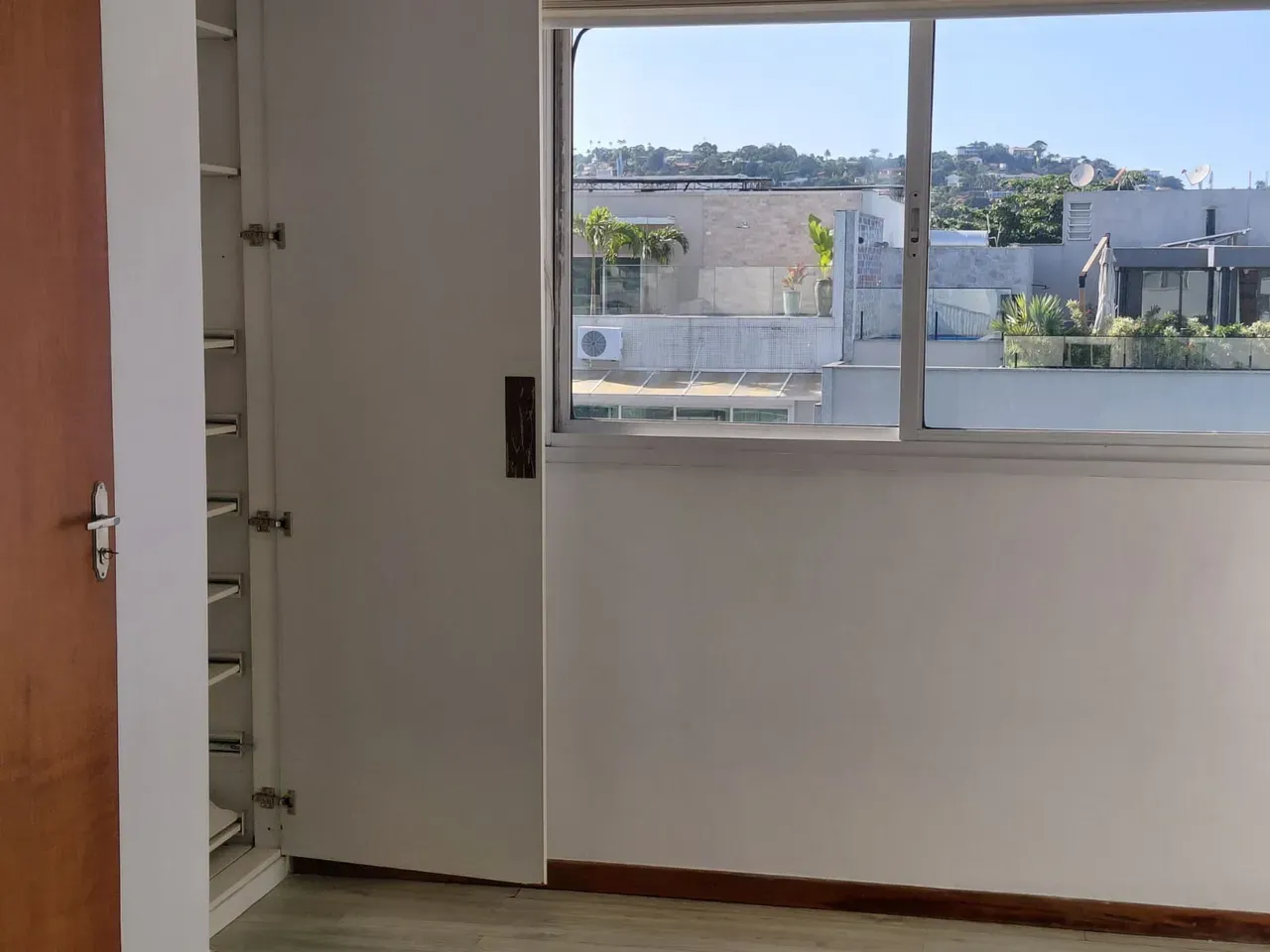 Duplex penthouse with 3 bedrooms, 5 baths and 2 parking — photo 44
