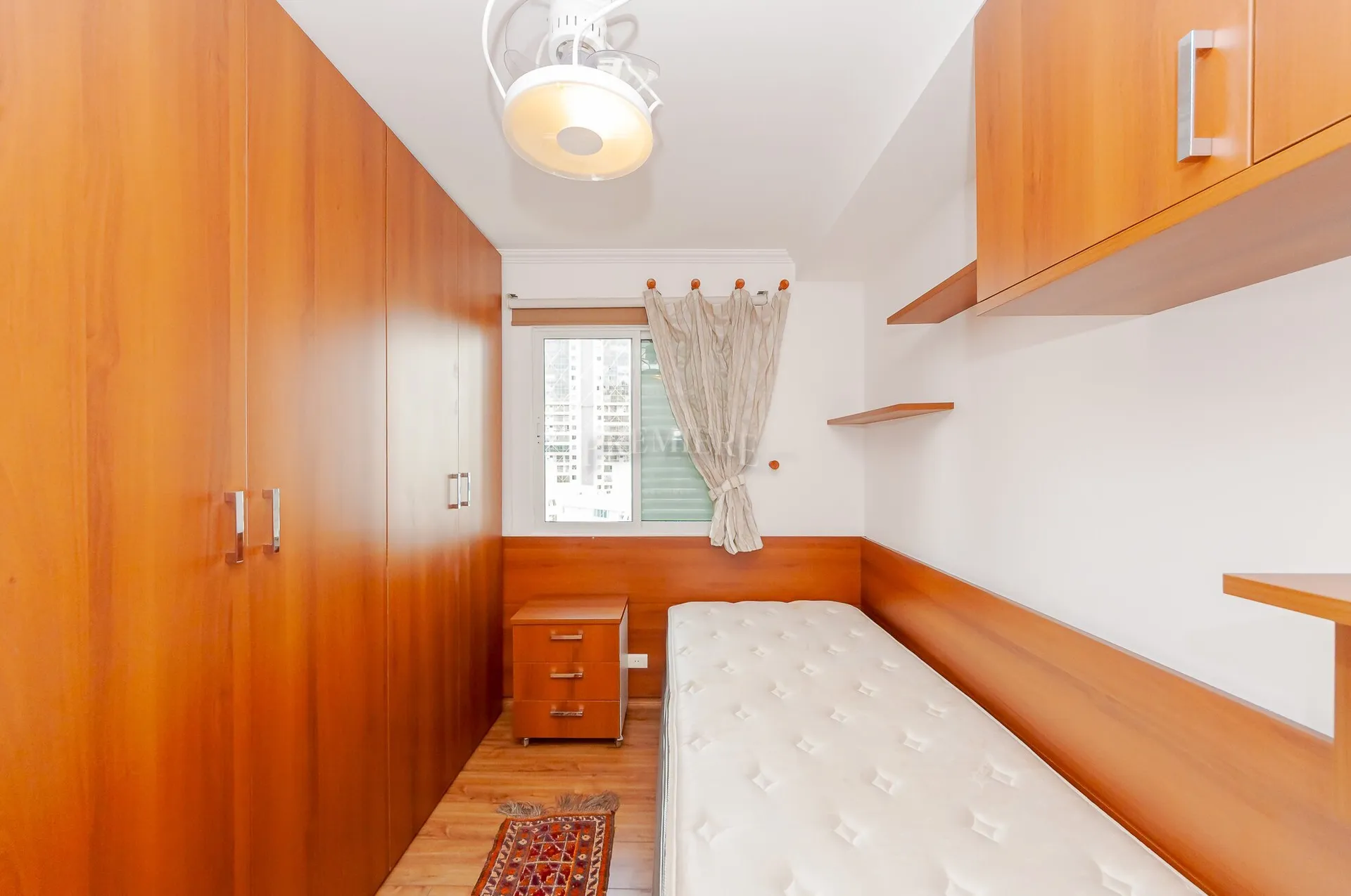 Apartamento mobiliado de 4 quartos em condomínio com piscina — photo 16