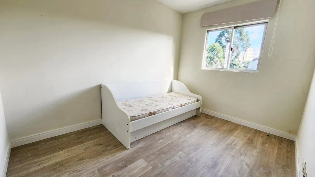 3 quartos e piso de madeira ou laminado: casa de 110 m² — photo 20