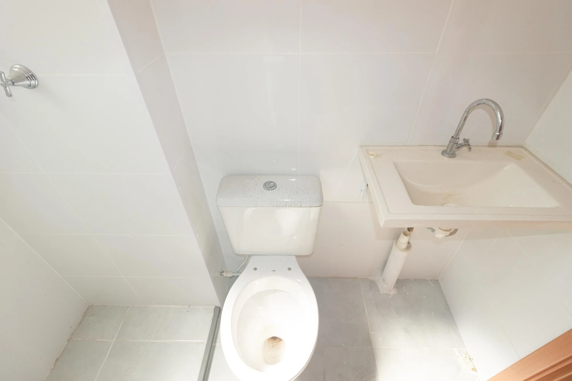 Furnished apartment with 2 bedrooms and 1 parking spot — photo 37