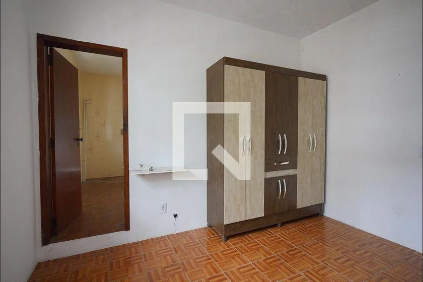 House with 7 bedrooms and 3 en-suites at 350 m² — photo 19