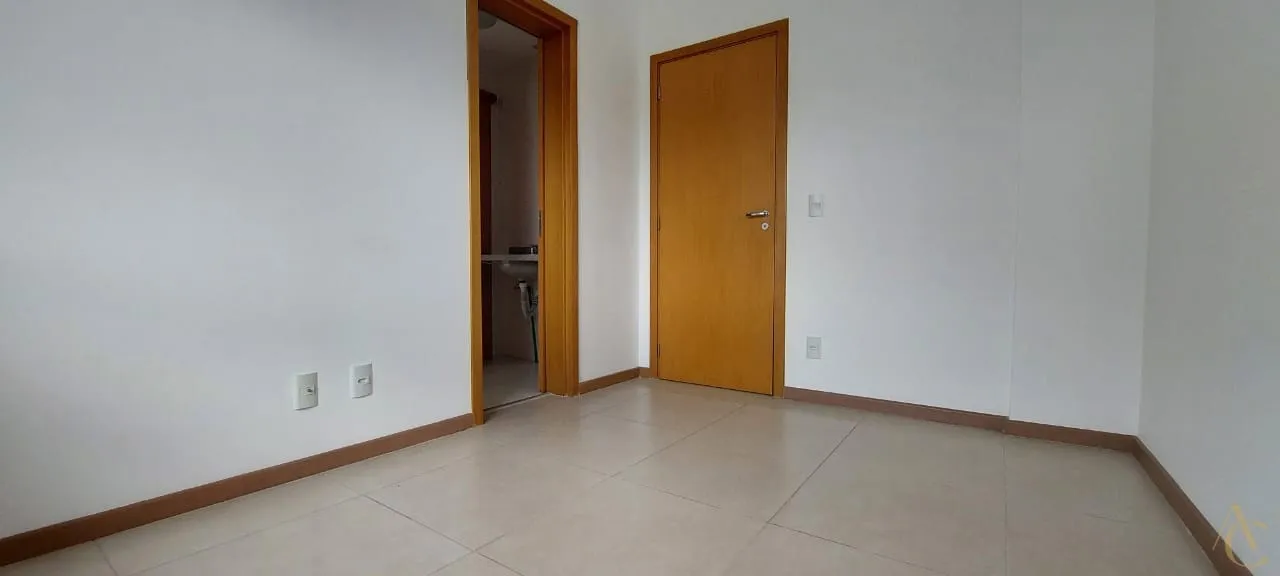 Apartamento de 153 m² con 3 dormitorios y parrilla en balcón — photo 25
