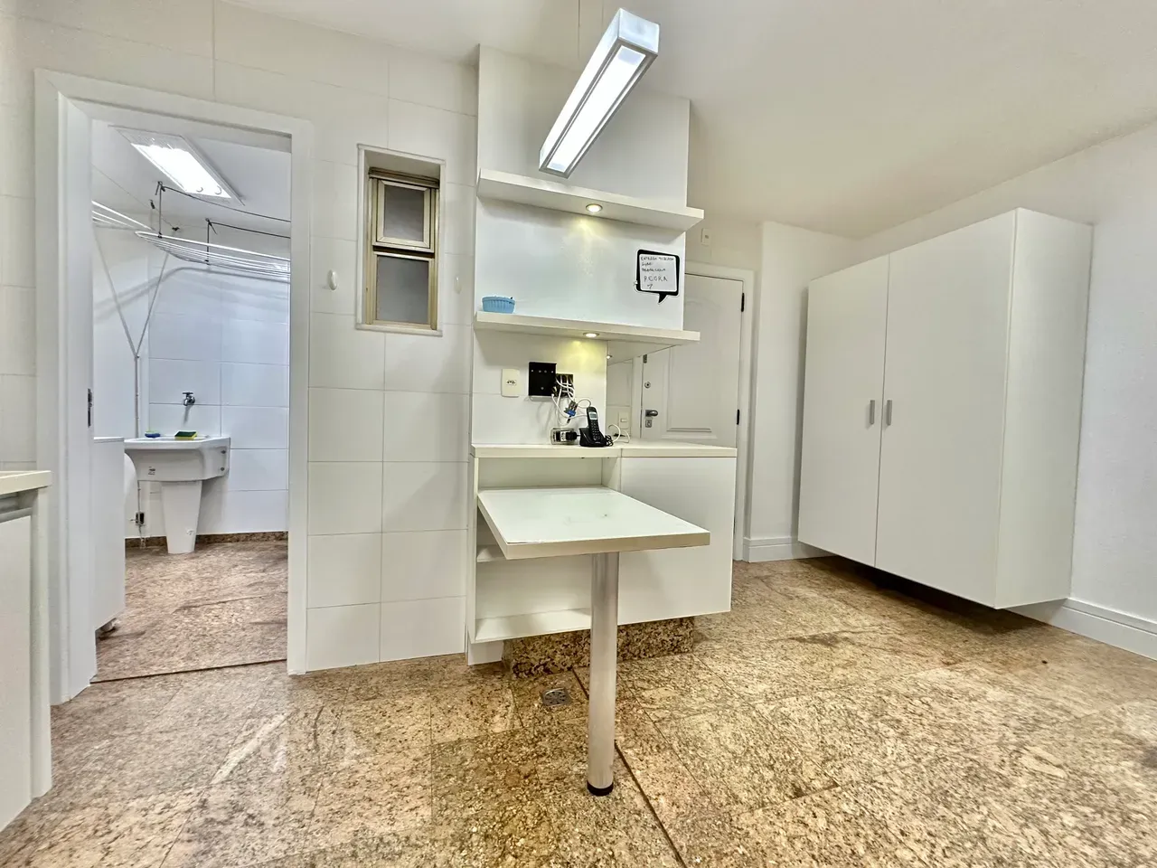 Furnished apartment, 268 m², with a water view — photo 10