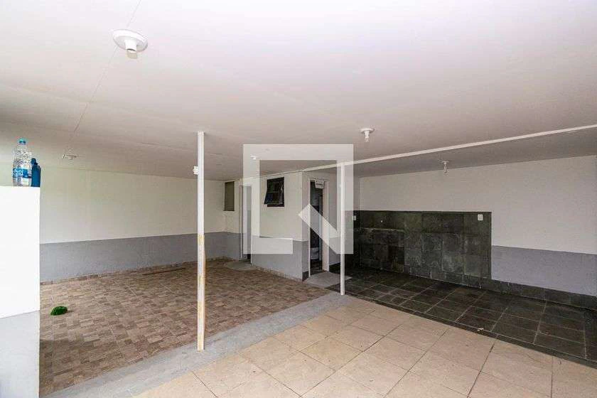 Furnished house with 5 bedrooms and 560 m² — photo 13