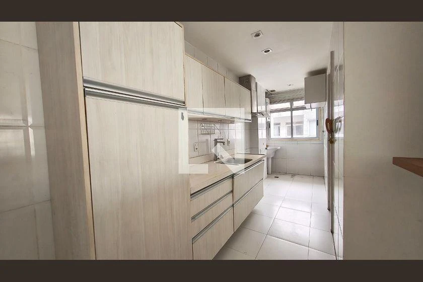 Apartamento de 2 quartos em condomínio com academia — photo 4