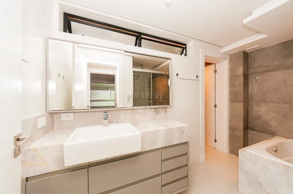 Furnished house with 3 bedrooms and 5 bathrooms — photo 30