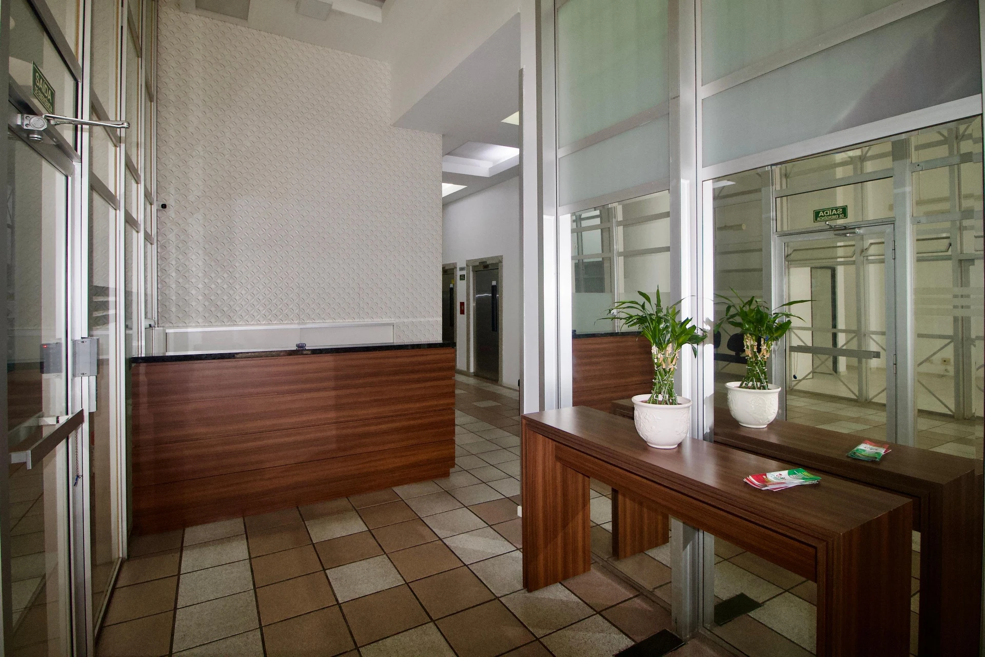 Furnished 1-bedroom apartment with a balcony — photo 14