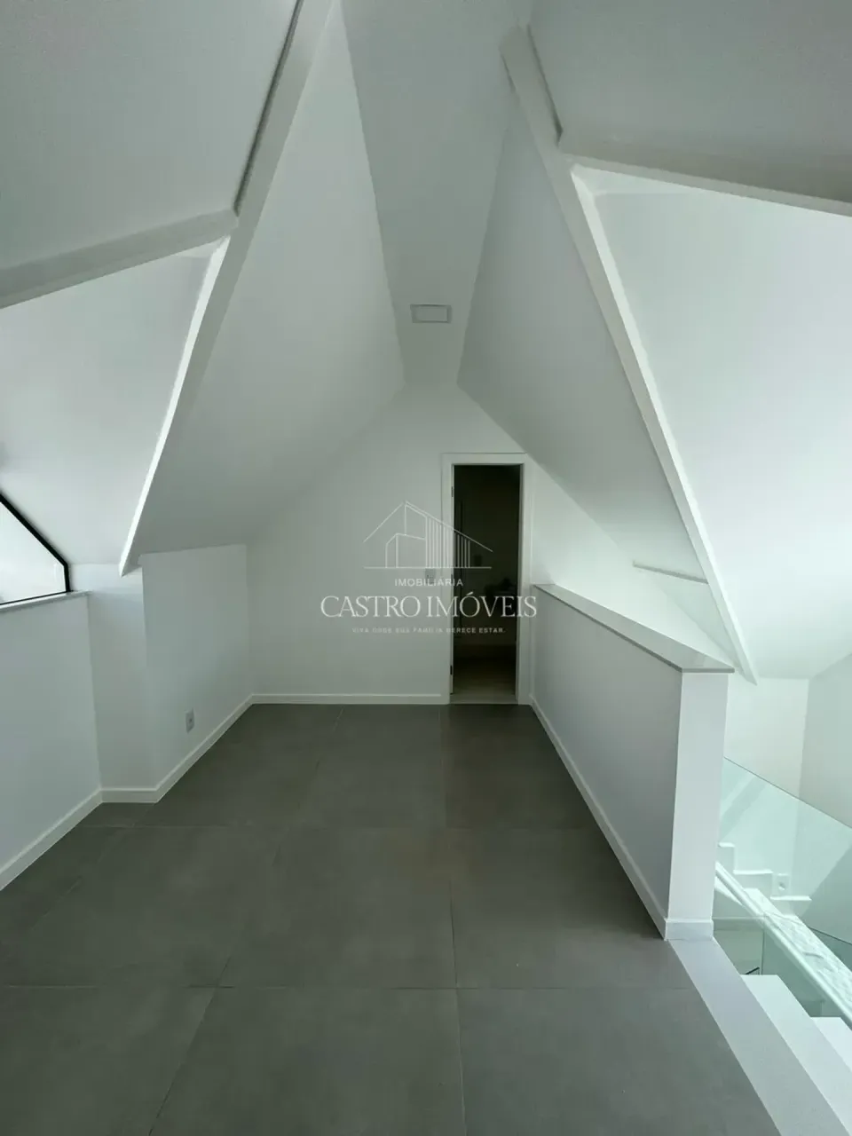 Apartment with 4 bedrooms and 4 bathrooms, 350 m² — photo 7