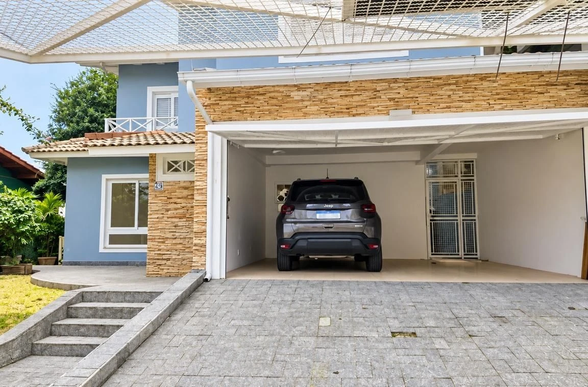 House, 207 m², with a water view — photo 3