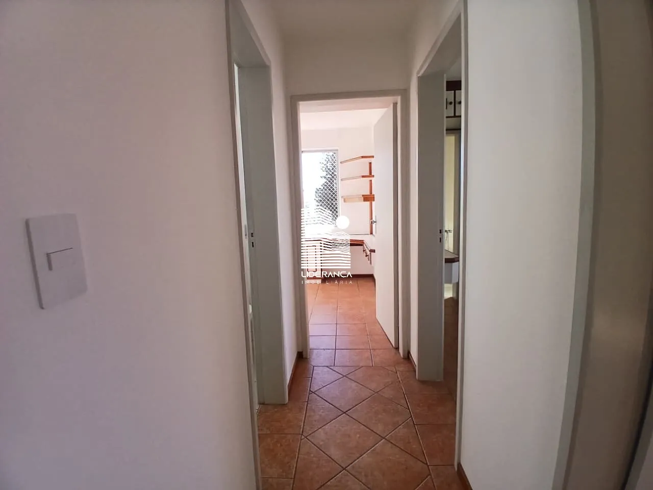 Apartamento de 3 dormitórios com cozinha a gás, 154 m² — photo 33