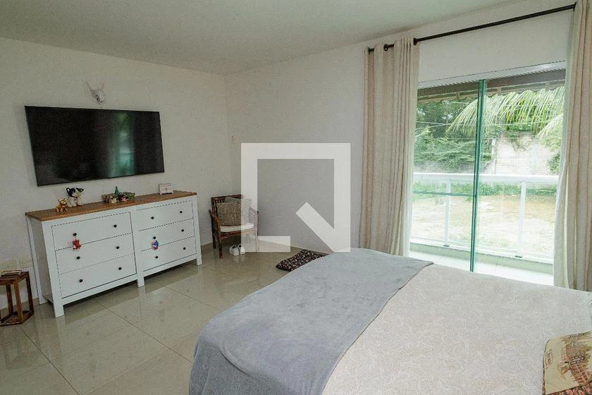 Furnished house with 3 bedrooms and 180 m² — photo 22