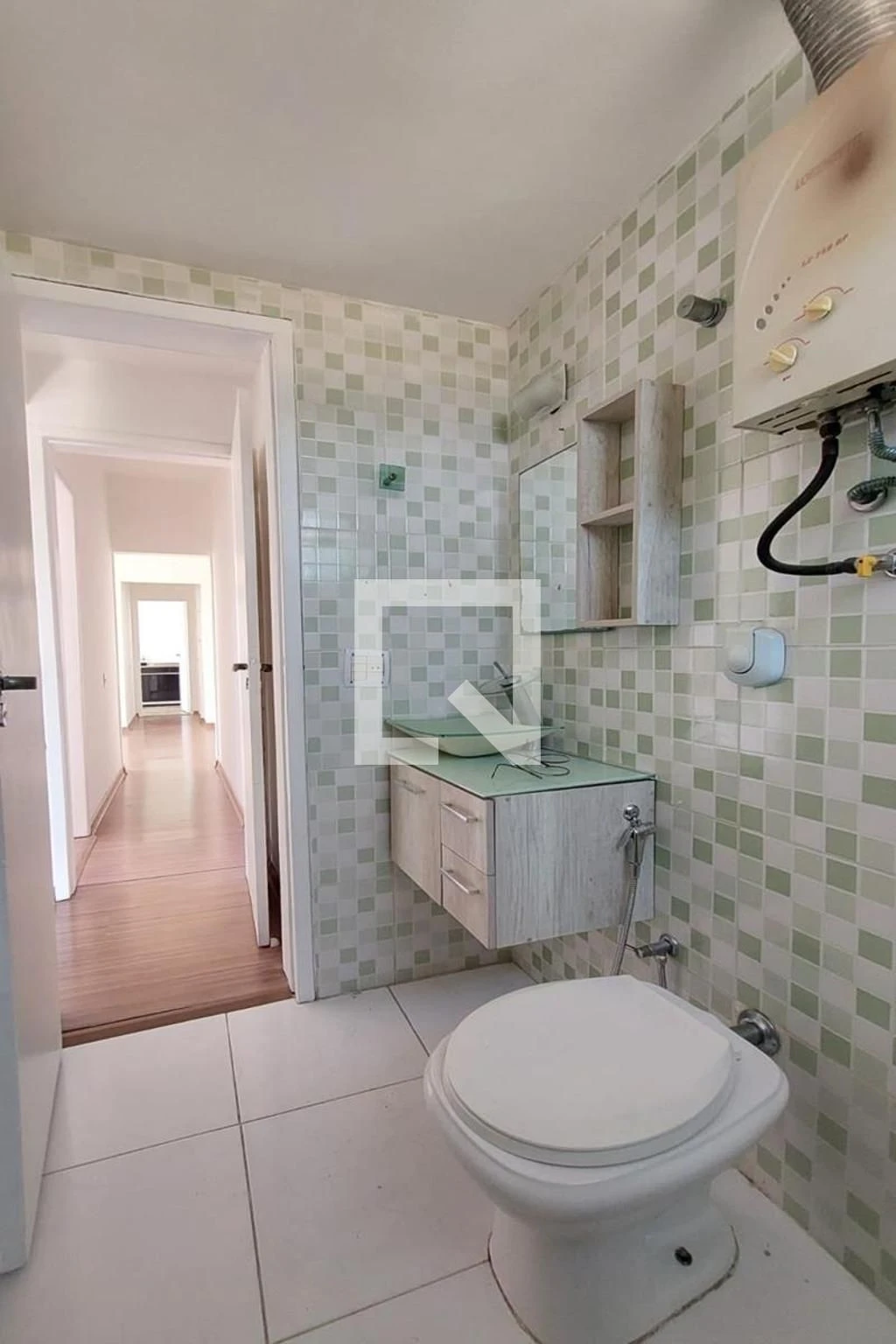 2-bedroom apartment in a building with a pool — photo 29