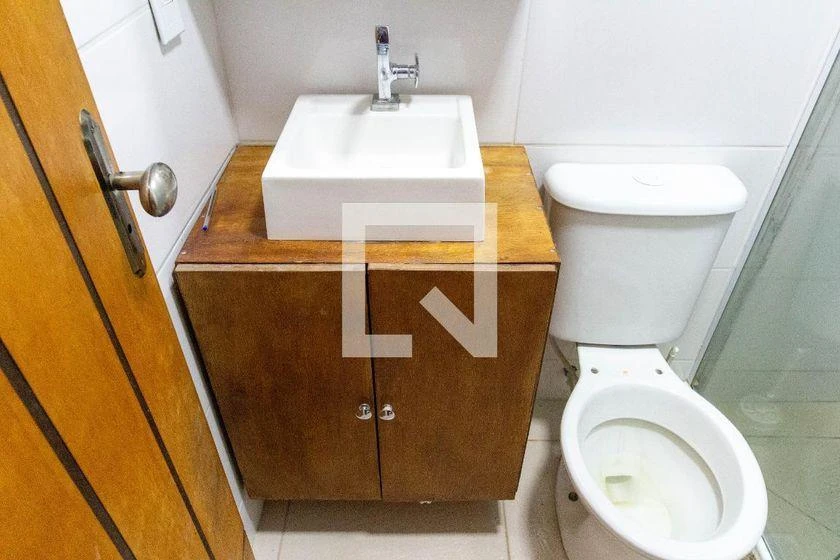 Departamento de 2 dormitorios con balcón cerrado con vidrio — photo 26