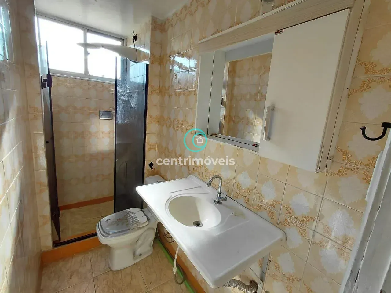 Apartamento com 2 quartos, 1 banheiro e 1 vaga — photo 4