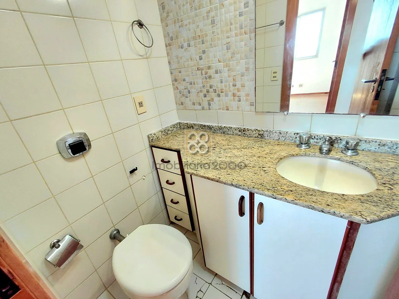 3-bedroom apartment with 111 m² and 1 en-suite bath — photo 16