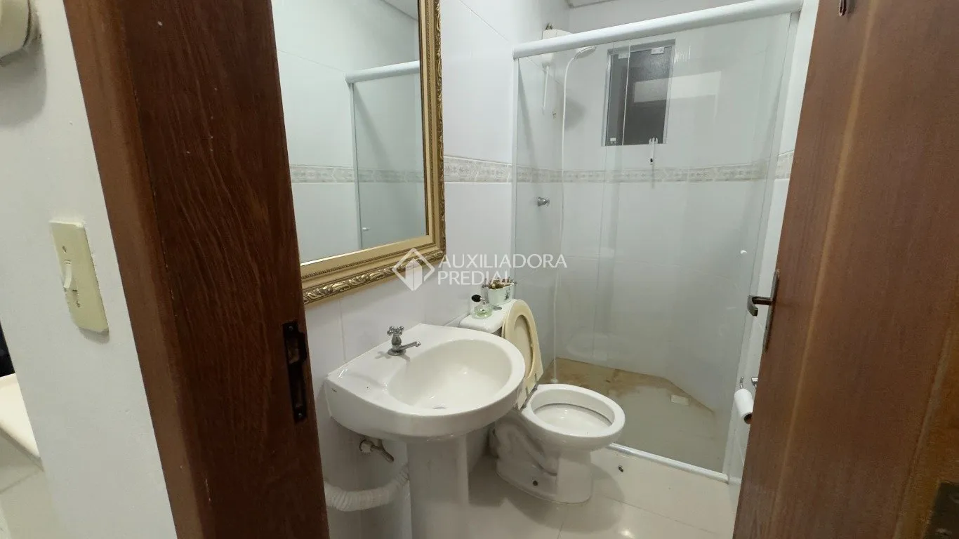 Apartamento de 2 dormitorios con cocina abierta y 82 m² en el 1er piso — photo 13