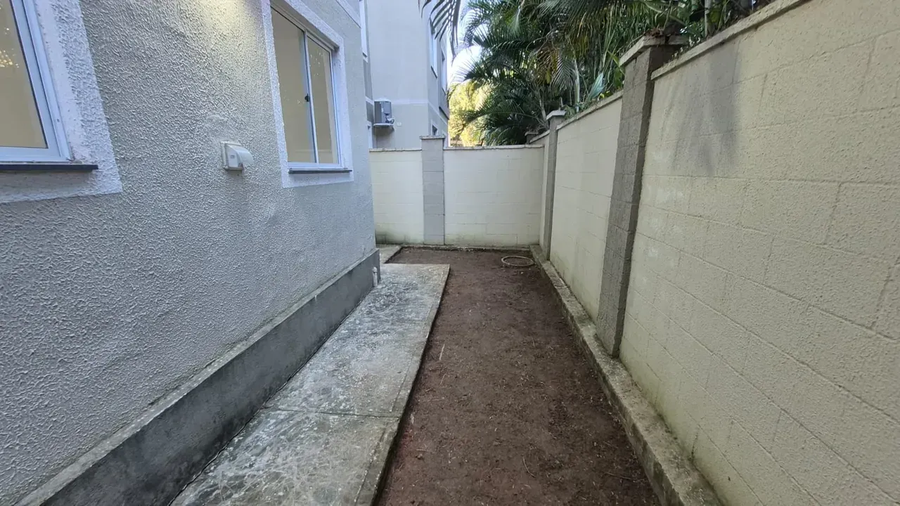 Apartamento sem mobília com 2 quartos e quintal — photo 20
