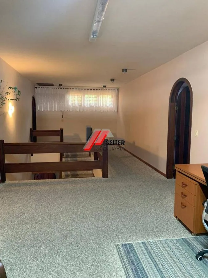 4-bedroom rental house with 410 m² and 6 parking — photo 33