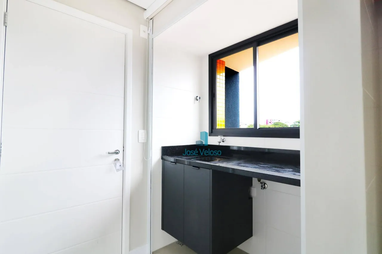 106 m² apartment with 1 bedroom and private BBQ — photo 3