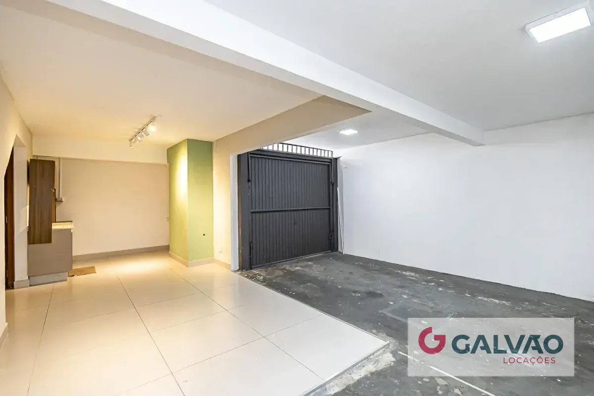 Ванна та 3 спальні: будинок 210 м² — photo 27