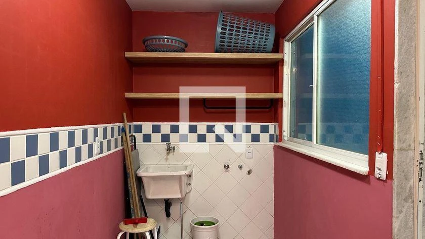 Apartment, 69 m², with wood or laminate floors — photo 13